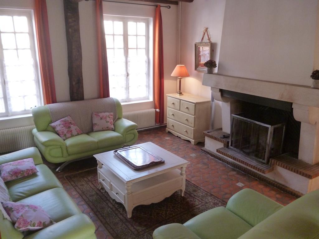 Le Gite De Laurence Villa Sainte-Liviere Exterior photo