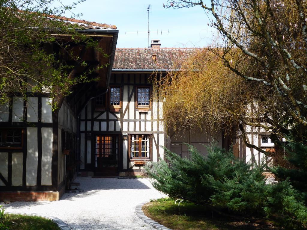 Le Gite De Laurence Villa Sainte-Liviere Exterior photo